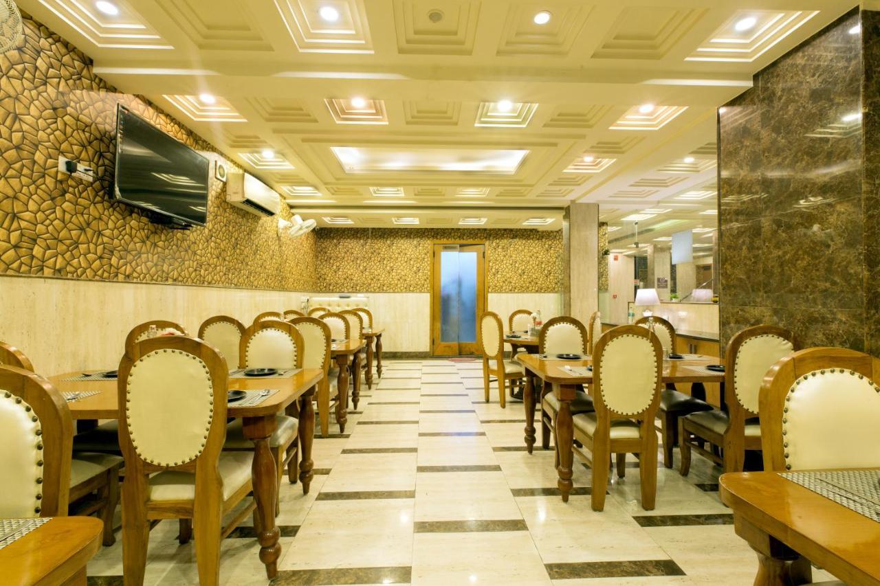 Hotel Viva Palace Ню Делхи Екстериор снимка