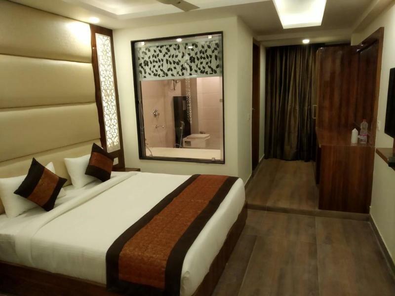 Hotel Viva Palace Ню Делхи Екстериор снимка